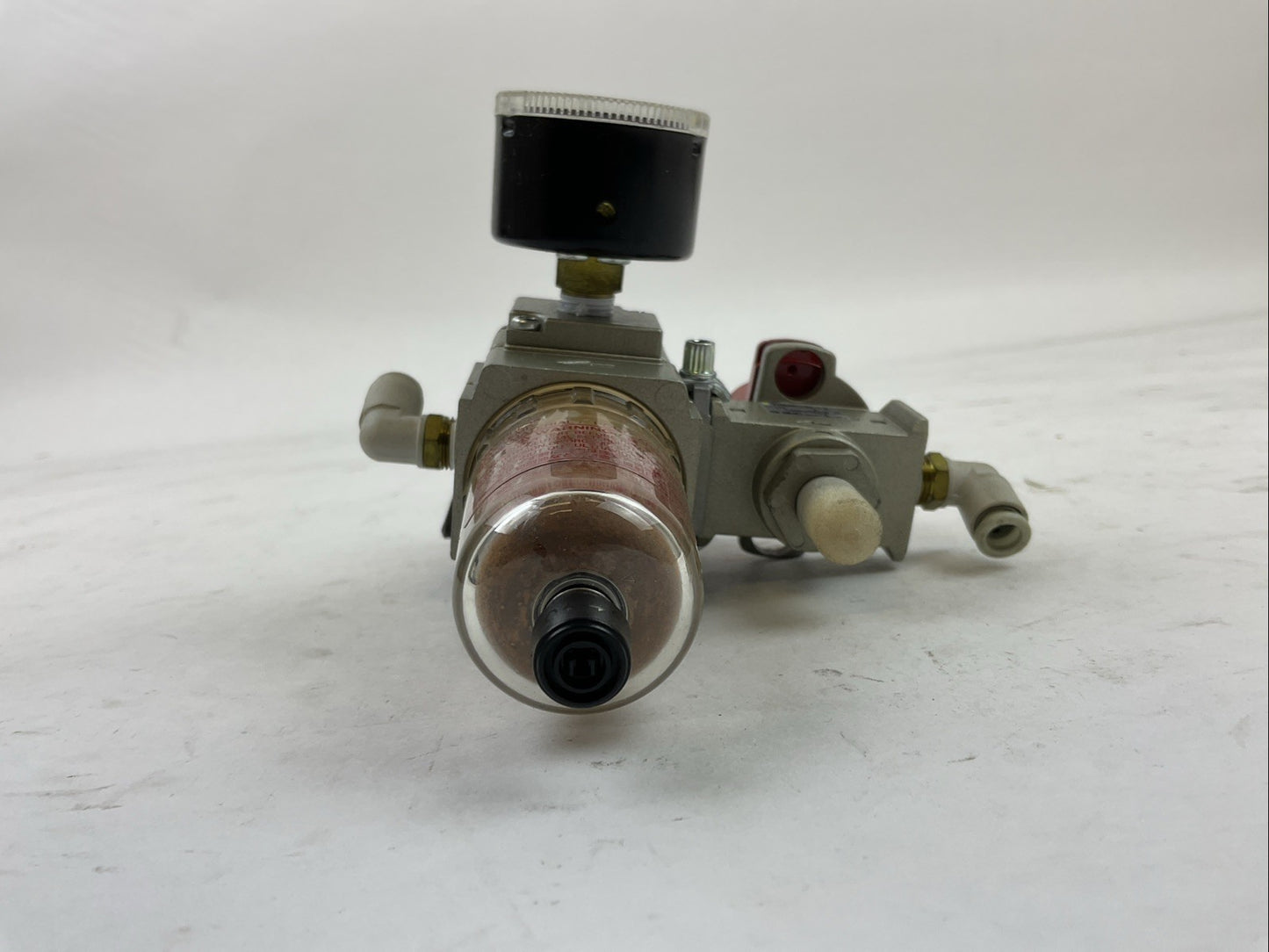 SMC AW20K-01BM-R REGULATOR VHS20-01-R SHUT OFF VALVE3
