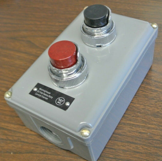 WESTINGHOUSE OT-1 / OILTIGHT HEAVY-DUTY PUSHBUTTON CONTROL STATION / NEW SURPLUS0
