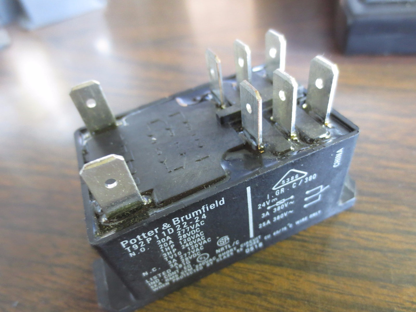 POTTER & BRUMFIELD T92P11D22-24 POWER RELAY - N.O. - SEE PIx for SPECS0