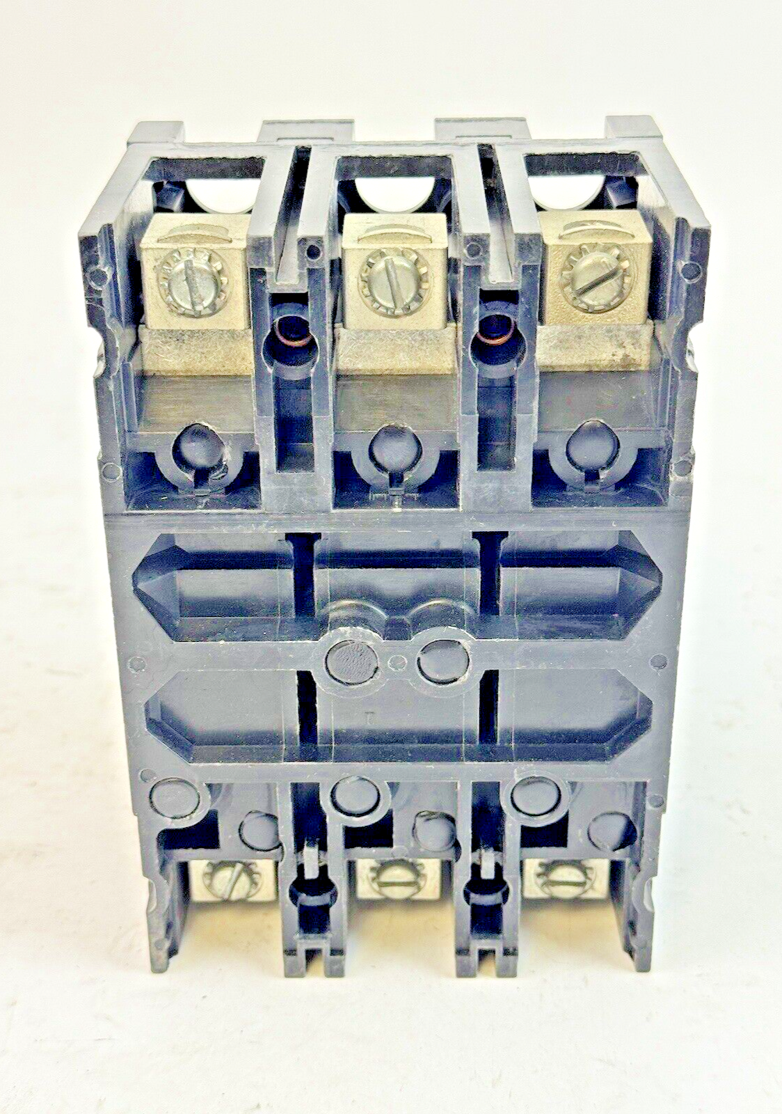 CUTLER-HAMMER - EC3050 - CIRCUIT BREAKER - 50 A, 240 VAC, 3 POLE - NEW OLD STOCK5