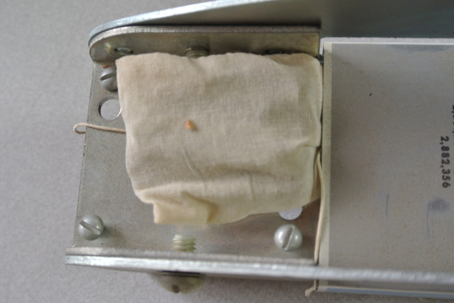 I-T-E IMPERIAL TDH-3 - TROL-E-DUCT BUSS WAY HANGER - NEW SURPLUS - TDH34