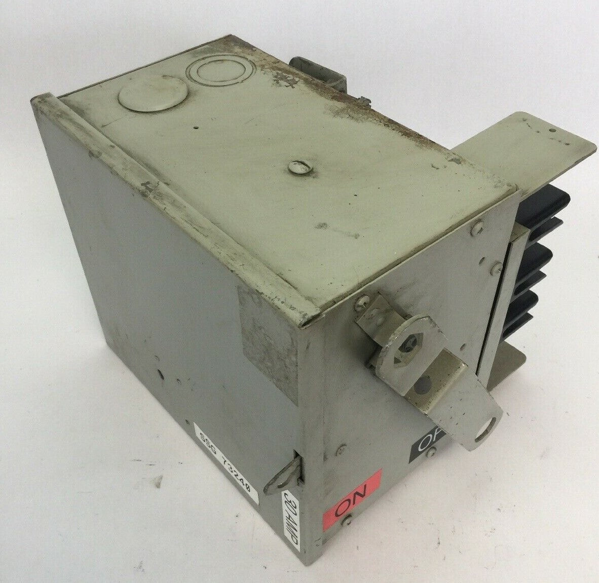 GE FVK361W FLEX-A-PLUG PLUG IN DEVICE BUS PLUG 600VAC 30AMP 20HP 3 PHASE 3 POLE2