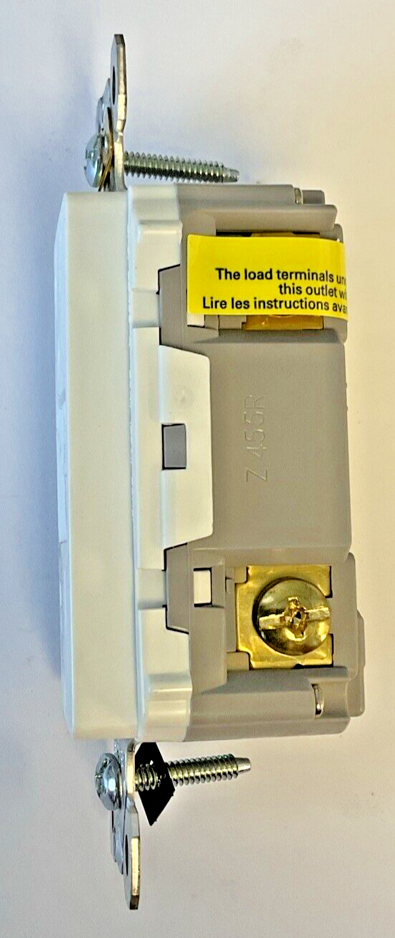 LEGRAND 2097W GFCI DUPLEX RECEPTACLE 20A 125VAC 60HZ RADIANT****LOTOF5****5