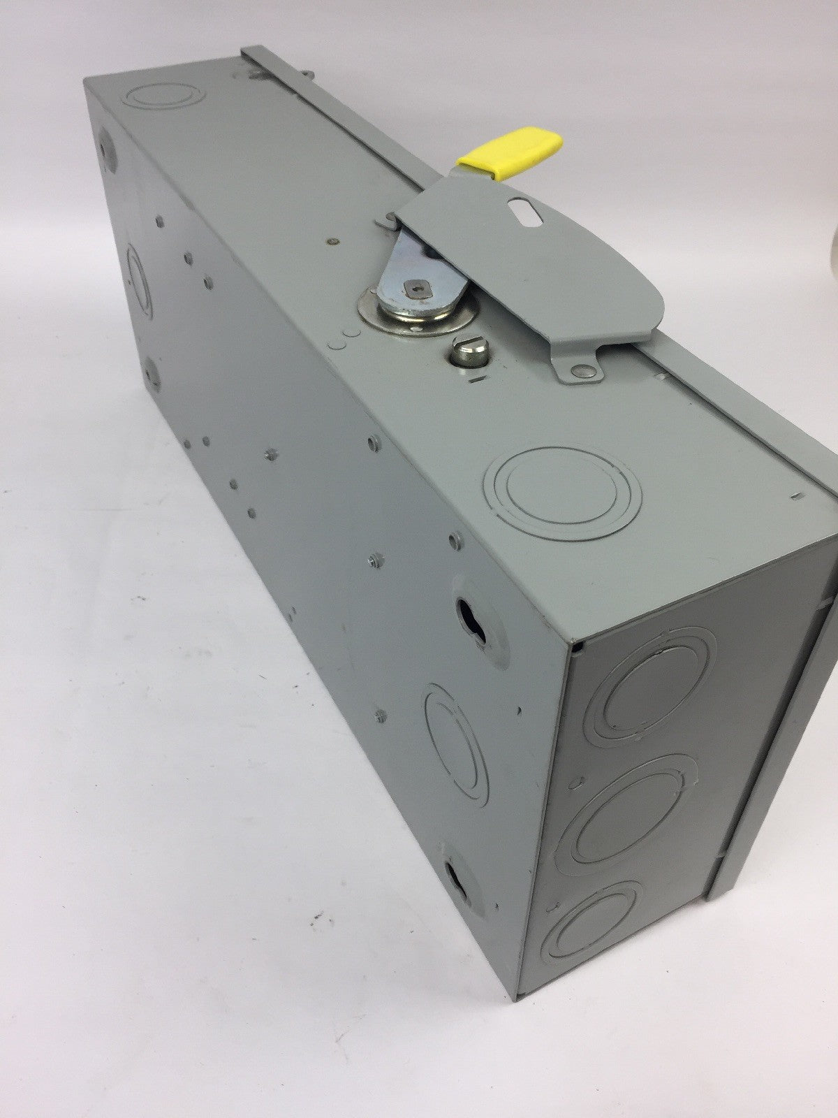 CROUSE-HINDS HU363 SAFETY SWITCH HEAVY DUTY 100A 600VAC 3 POLE TYPE 1 ENCLOSURE7
