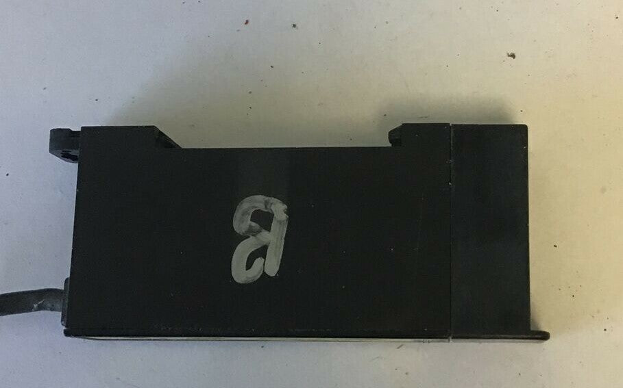 BANNER D12SN6FPQ FIBER OPTIC SENSORS 10-30VDC 150MA ***LOTOF2***4