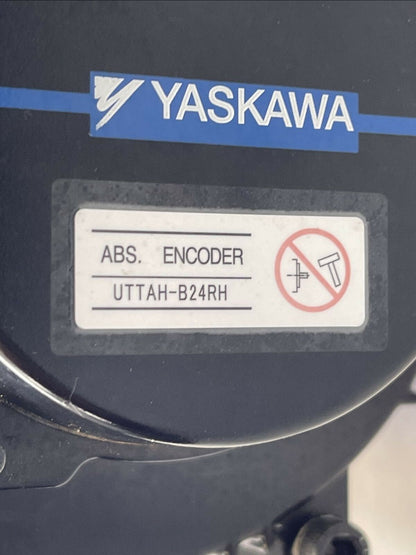 YASKAWA SGM7A-40A7D61 AC SERVO MOTOR 200V 25.4A UTTAH-B24RH ABS ENCODER GERWAH2