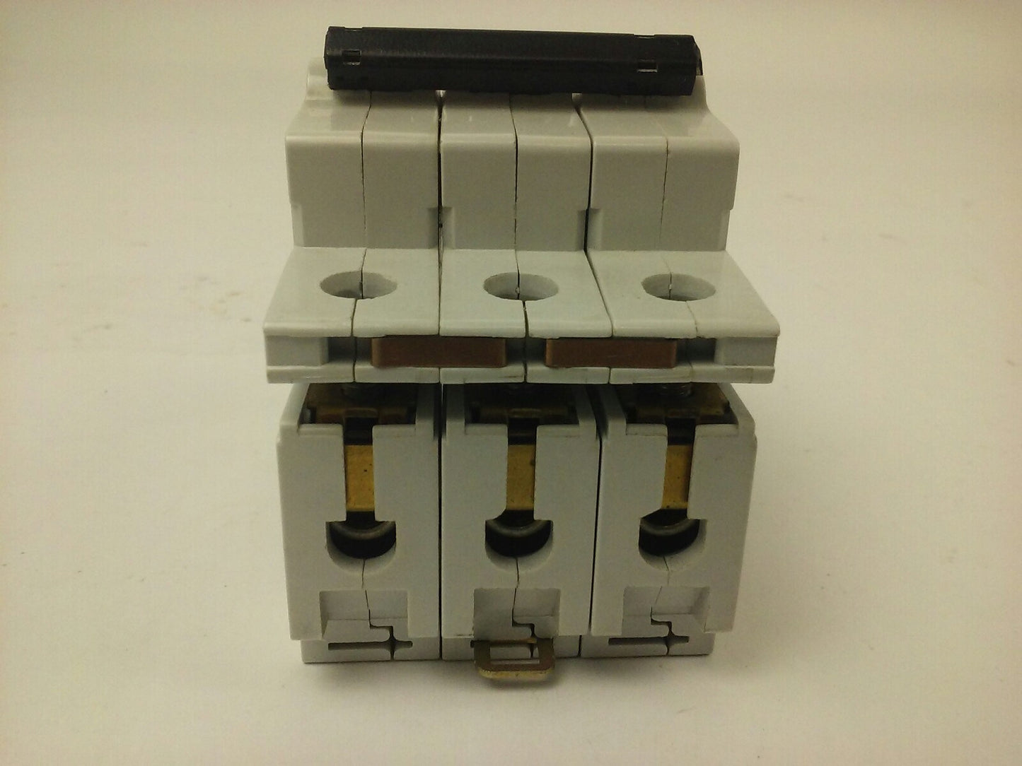 ABB, S253, L 10A, CIRCUIT BREAKER, Nr.15, 3P, 220/380VAC, MAX 240VAC, NEW, S22