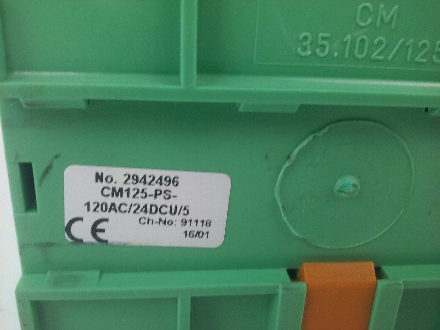 PHOEINX CONTACT CM 125-PS-120AC/24DCU/5 POWER SUPPY 120VAC 50/60HZ 24VDC 5A 5