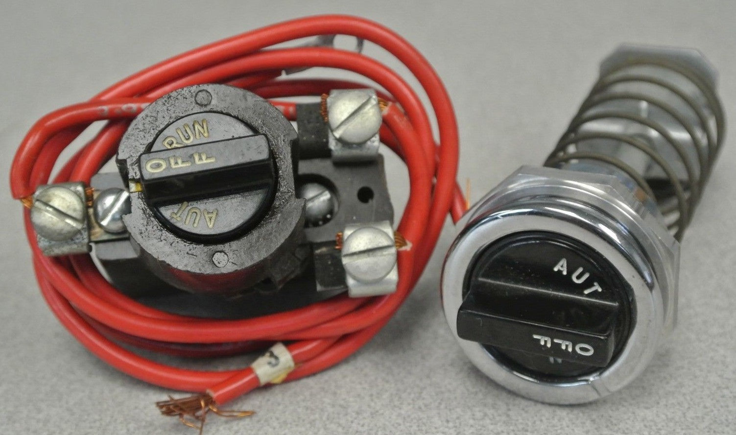 CUTLER-HAMMER 10935H21A / 3-POSITION SELECTOR SWITCH CONVERSION KIT  NEW SURPLUS0