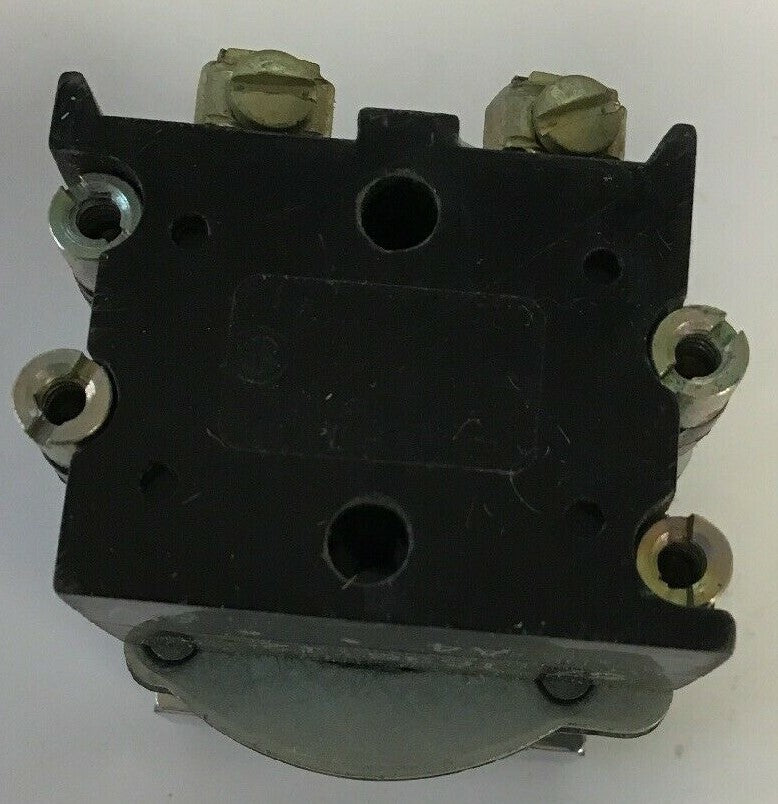 GE E30BF COMPACT PUSHBUTTON INDICATING LIGHT 6VAC/DC4