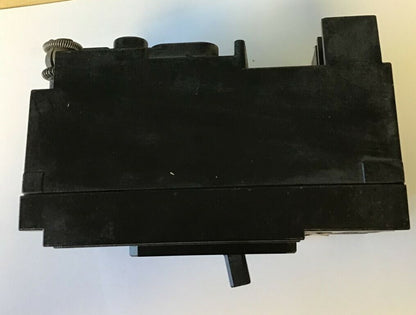 ITE EE3-M030 CIRCUIT BREAKER 125/250VDC 240VAC 30A 3POLE 5