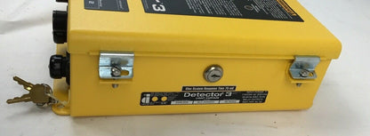 DATA INSTUMENTS/HONEYWELL 3LC-BXWQDH DETECTOR 3 LIGHT CURTAIN CONTROLLER 7