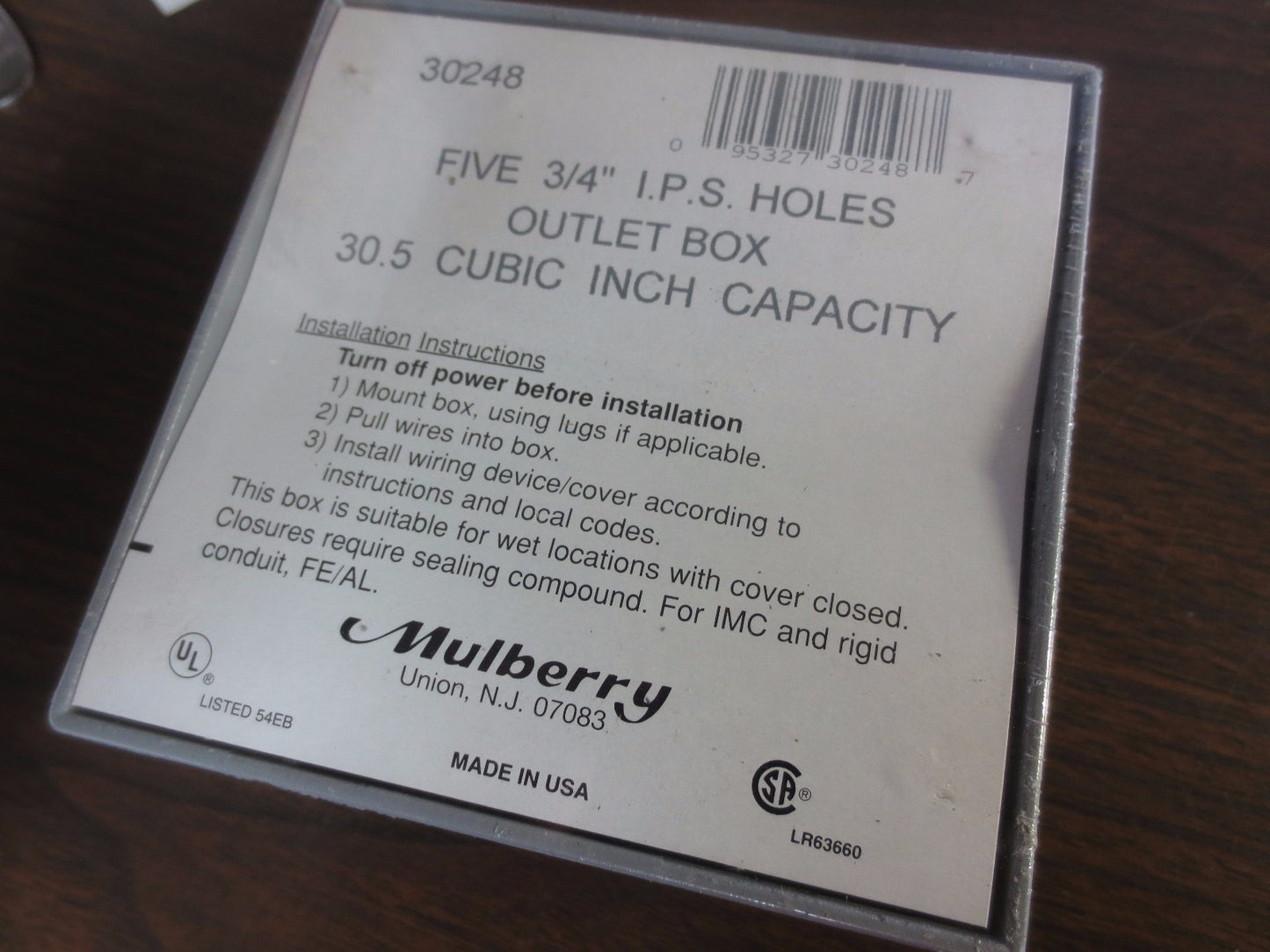 MULBERRY 30248 OUTLET BOX FIVE 3/4" I.P.S. HOLES - 30.5 CUBIC INCH CAP'Y LOT / 61