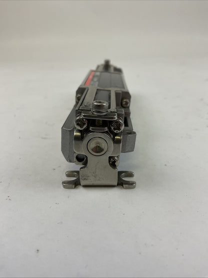 KEYENCE SL-V08H-T LIGHT CURTAIN TRANSMITTER 24VDC3