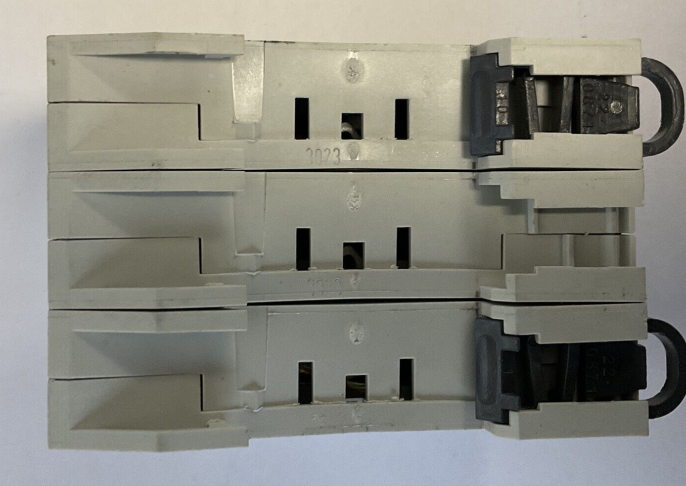 ALLEN BRADLEY 1492-FB3C30 FUSE HOLDER 30A 600VAC SER.B3