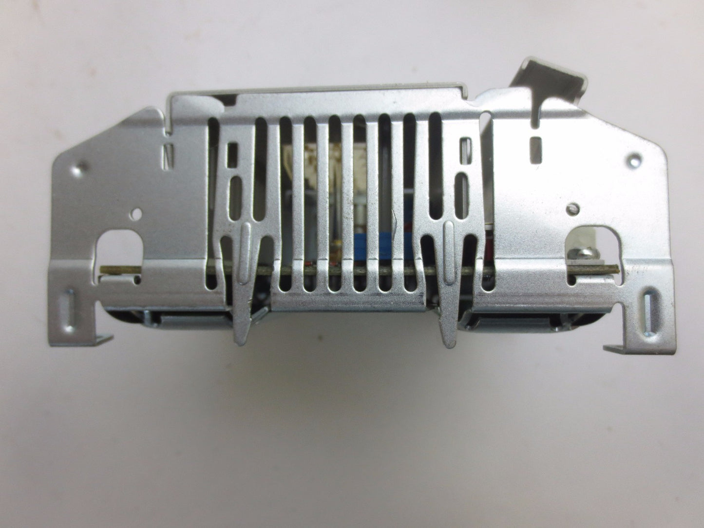 SIEMENS / LANDIS & STAEFA RKN8 UNIVERSAL VENTILATION CONTROLLER 24VAC, 4VA8