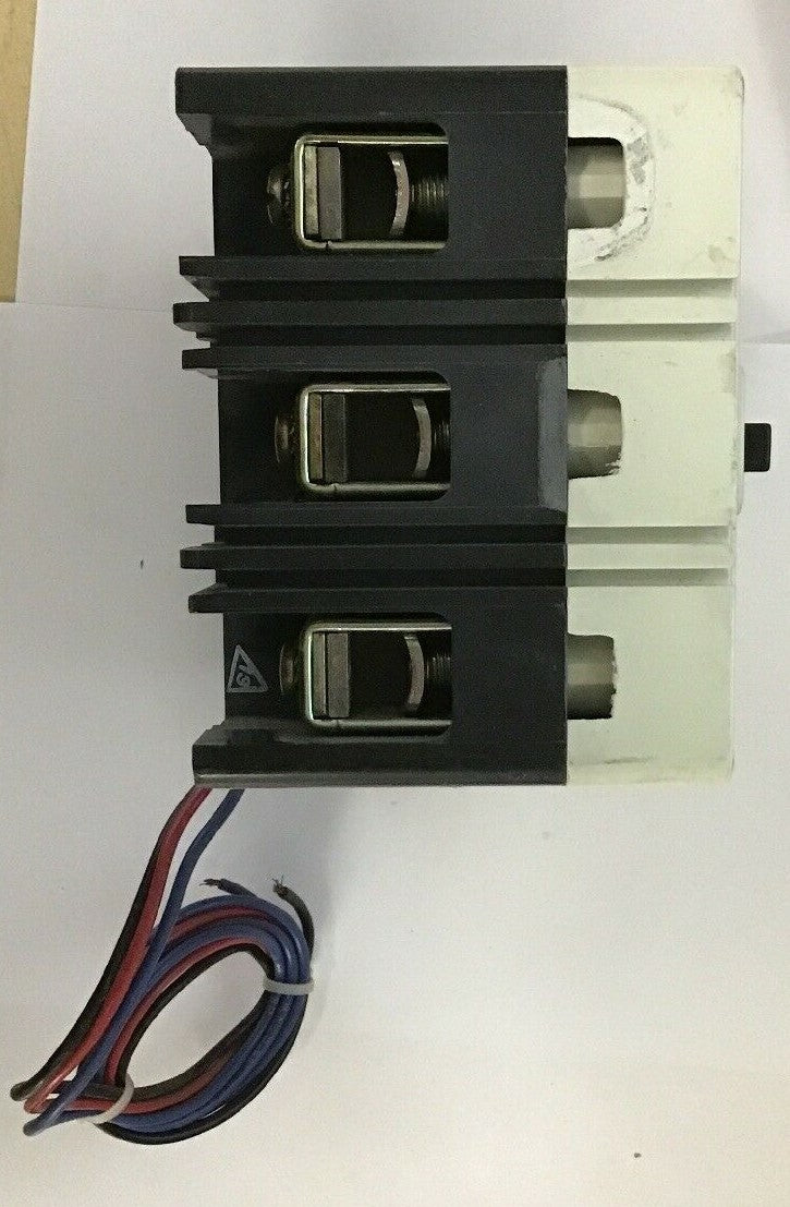 WESTINGHOUSE HMCP003A0CA02 CIRCUIT PROTECTOR 3AMP 600VAC-250VDC 3POLE SER.C 5