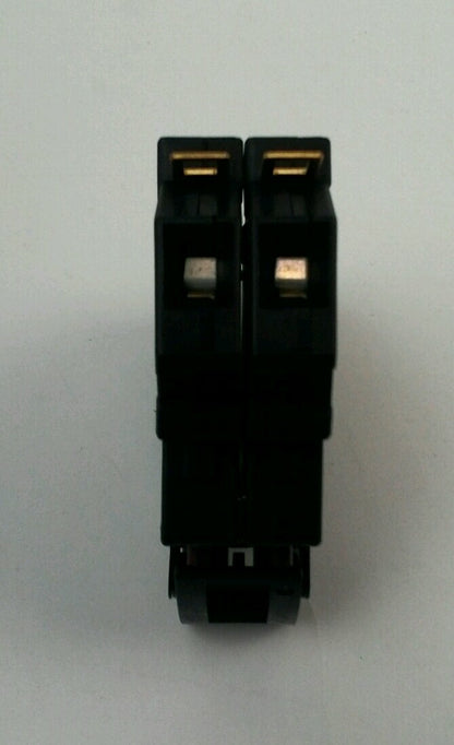 WEIDMULLER 9129713500 250VAC/80VDC 4A. 2 POLE CIRCUIT BREAKER3