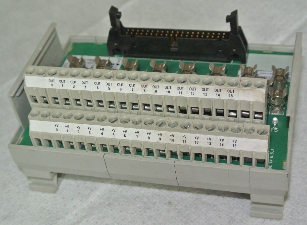 ALLEN-BRADLEY 1492-IFM40F-FS24-2 DIGITAL INTERFACE MODULE, FUSED, 40-Pt 24VAC/DC0