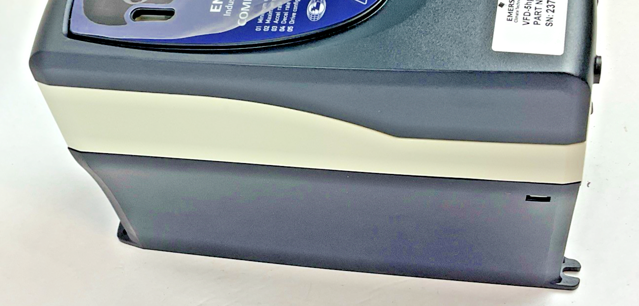 CONTROL TECHNIQUES SKC3400400 DRIVE 4.0KW 11.9A 480V3