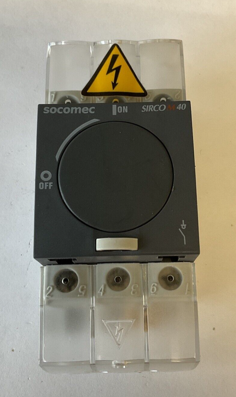 SOCOMEC SIRCO M 40 LOAD BREAK SWITCH 40A 50-60HZ0