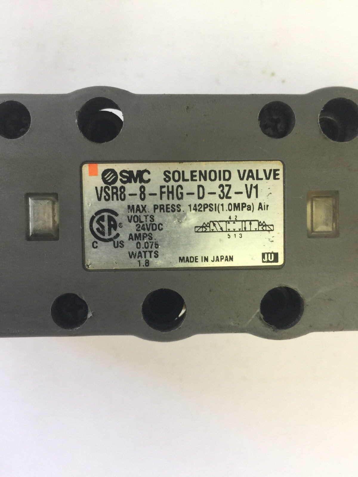 SMC VSR8-8-FHG-D-3Z-V1 SOLENOID VALVE 24 VDC 0.075 AMPS 1.8 WATTS1