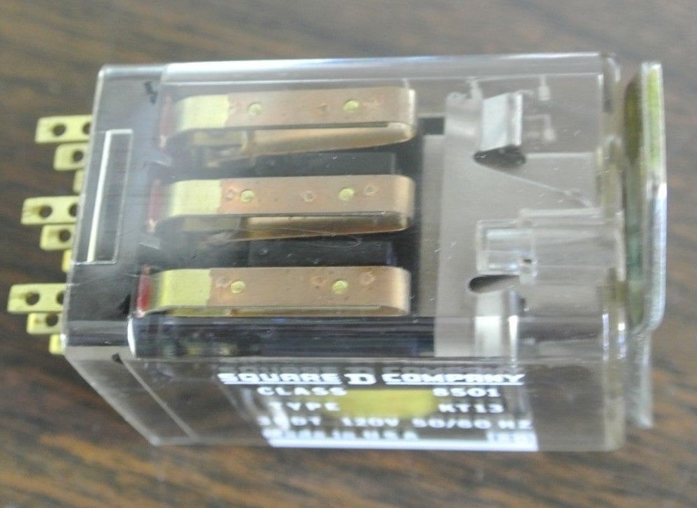 SQUARE D  8501 KT-13 GENERAL PURPOSE RELAY 3PDT, 10A, 120VAC RES. - NEW SURPLUS6