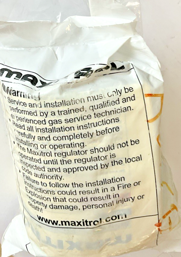 MAXITROL RV48L PRESSURE REGULATOR  1/2"3