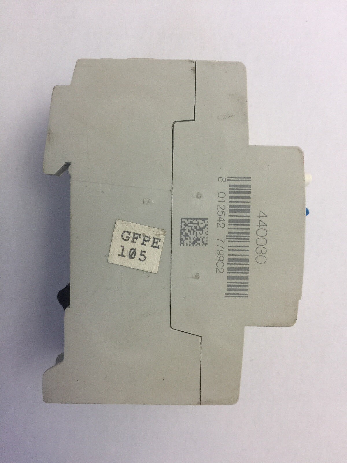 ABB 2CSF202001R0160 LIFESAVER DIFFERENTIAL SWITCH F202 VAC 16A Un=230VAC5