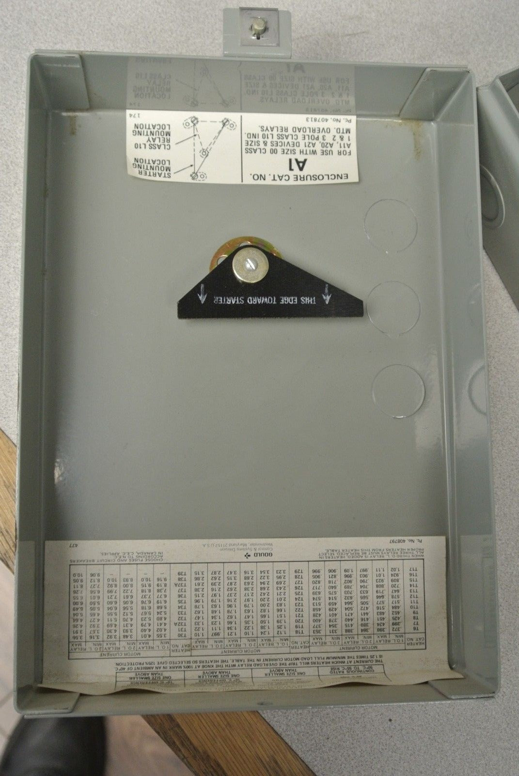 I-T-E A202AC121 / MOTOR CONTROL AC STARTER / SIZE 00 / 110120V / NEW SURPLUS6