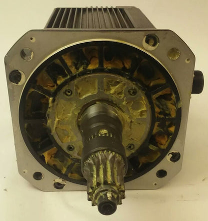 YASKAWA SGMDH-45A2B-YR15 AC SERVO MOTOR, 4500W, 200V, 32.4A, 28.4Nm,UTSAE-B17BBF7