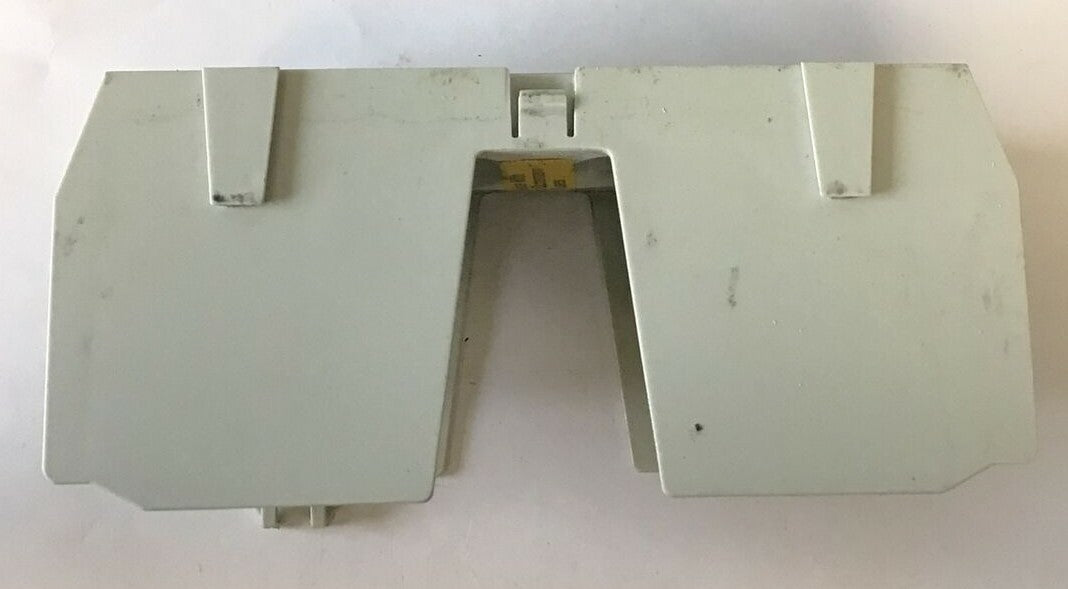 BUSSMANN JM60200-3CR FUSE HOLDER 600V-200A TAB BROKEN3