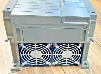 FUJI FRENIC FRN025P11S-4UX 5000P11 INVERTER 480V 50/60HZ 43A8