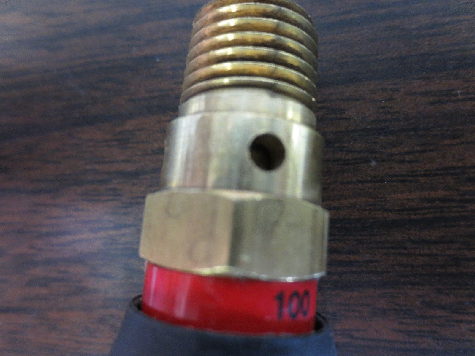 GRAINGER / CONTROL DEVICES 4TK23 BRASS AIR SAFETY VALVE w/ HARD SEAT VALVE - NEW6