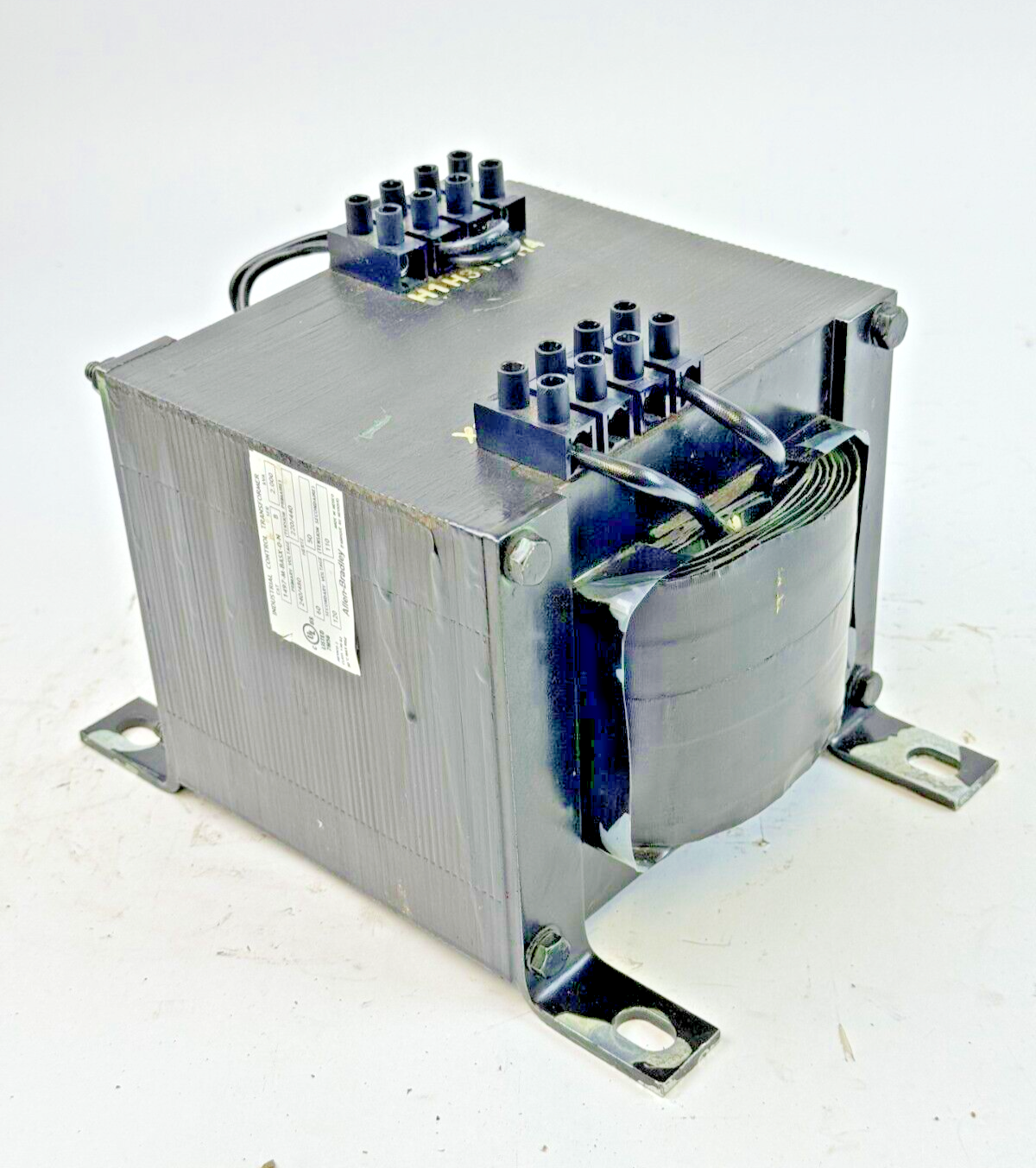 ALLEN-BRADLEY - 1497-M-BASX-O-N - INDUSTRIAL CONTROL TRANSFORMER 240-480V 2.0KVA0