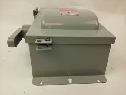 ITE F321H SER. A, 30A, 240V, 3PH, MAX H.P. 7.5, TYPE 12 ENCLOSURE, FUSIBLE, NEW7