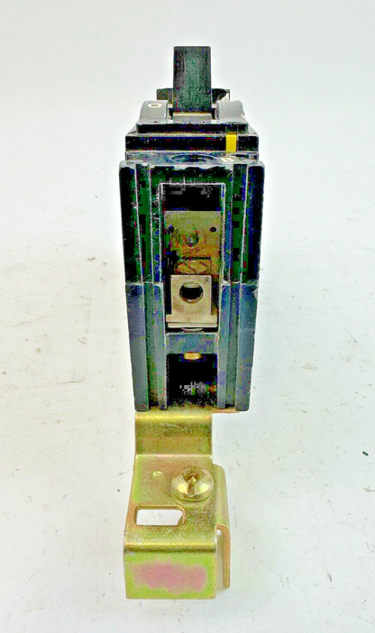 SQUARE D - FH16015B - I-LINE MOLDED CASE CIRCUIT BREAKER - 1 POLE/ 15 A/ 277VAC6