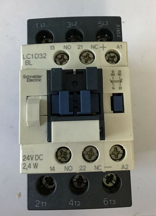 SCHNEIDER LC1D32 BL CONTACTOR 24VDC0