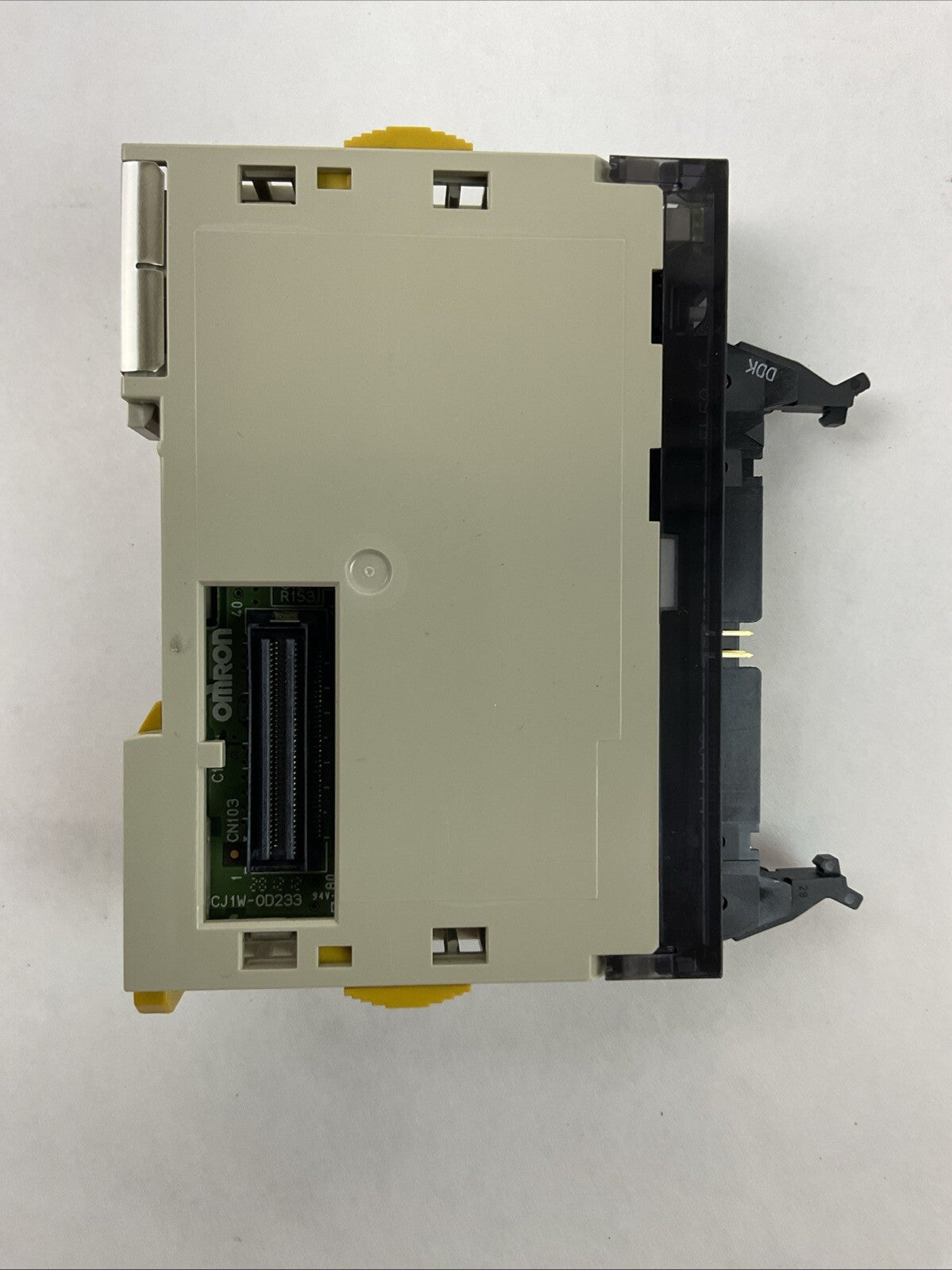 OMRON CJ1W-OD233 OUTPUT UNIT 24VDC 0.5A3