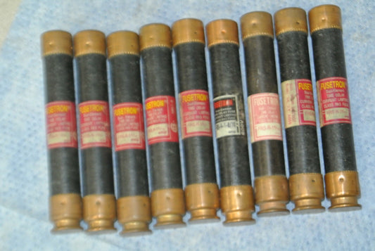 LOT of 9 / BUSS FRS-R-1-8/10 CLASS RK5 TIME-DELAY FUSE / 1-8/10A / 600V0