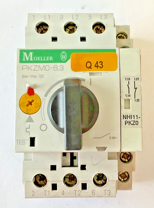 MOELLER PKZM0-6.3 CIRCUIT BREAKER SER.02 600VAC W/NHI11-PKZ0 AUX CONTACT0