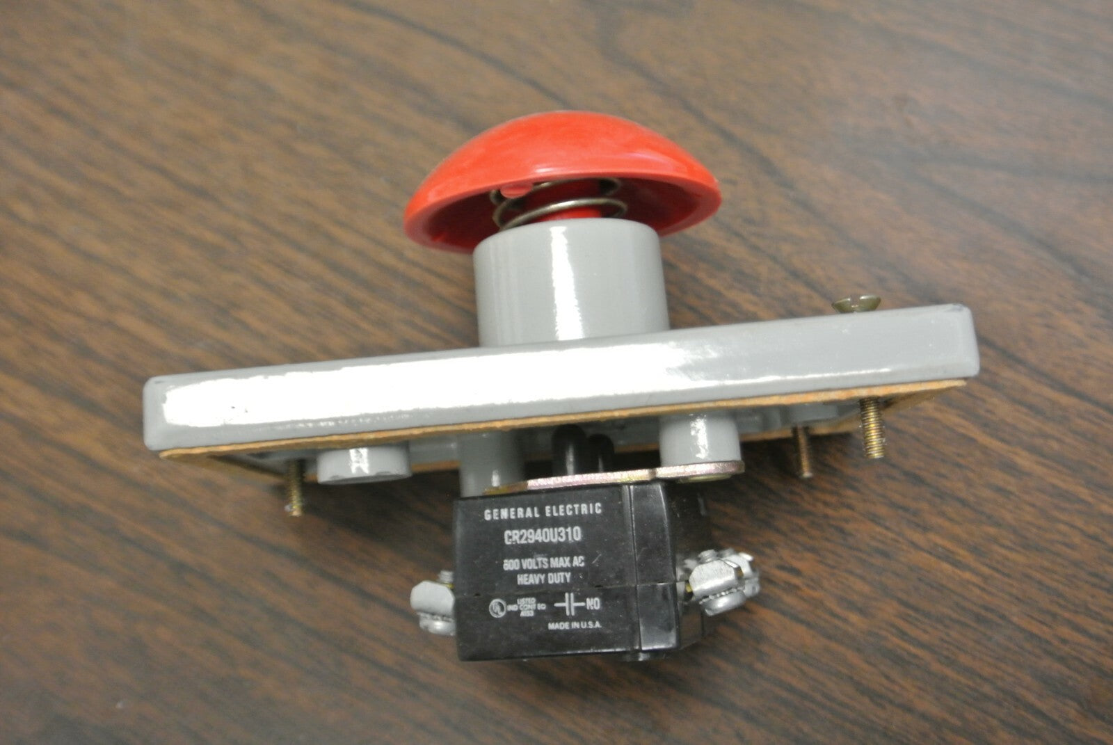 GENERAL ELECTRIC CR2940AP320D OILTIGHT PUNCH PRESS PUSHBUTTON / NEW SURPLUS4