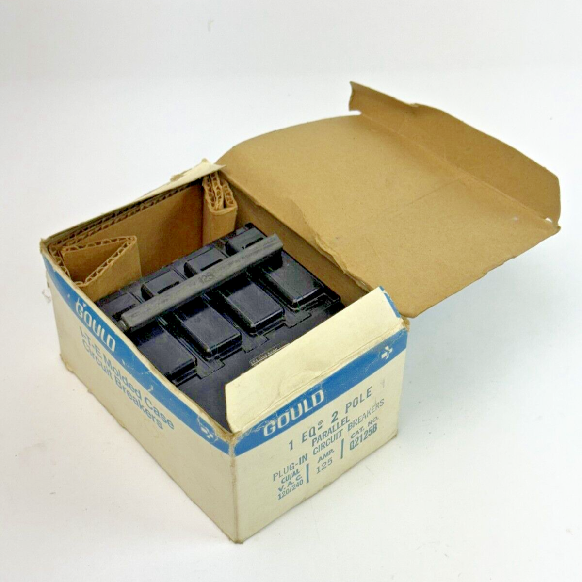 GOULD - Q2125B - PARALLEL PLUG-IN CIRCUIT BREAKER - 2 POLE/ 125A/ 240 VAC10