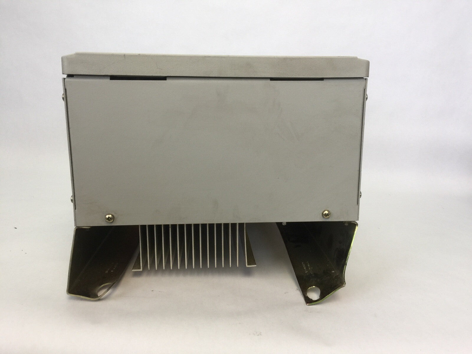 ALLEN BRADLEY 1336-B005-EAD-L3 CONSTANT TORQUE 3-PH AC DRIVE OUTPUT 380/415/460V6