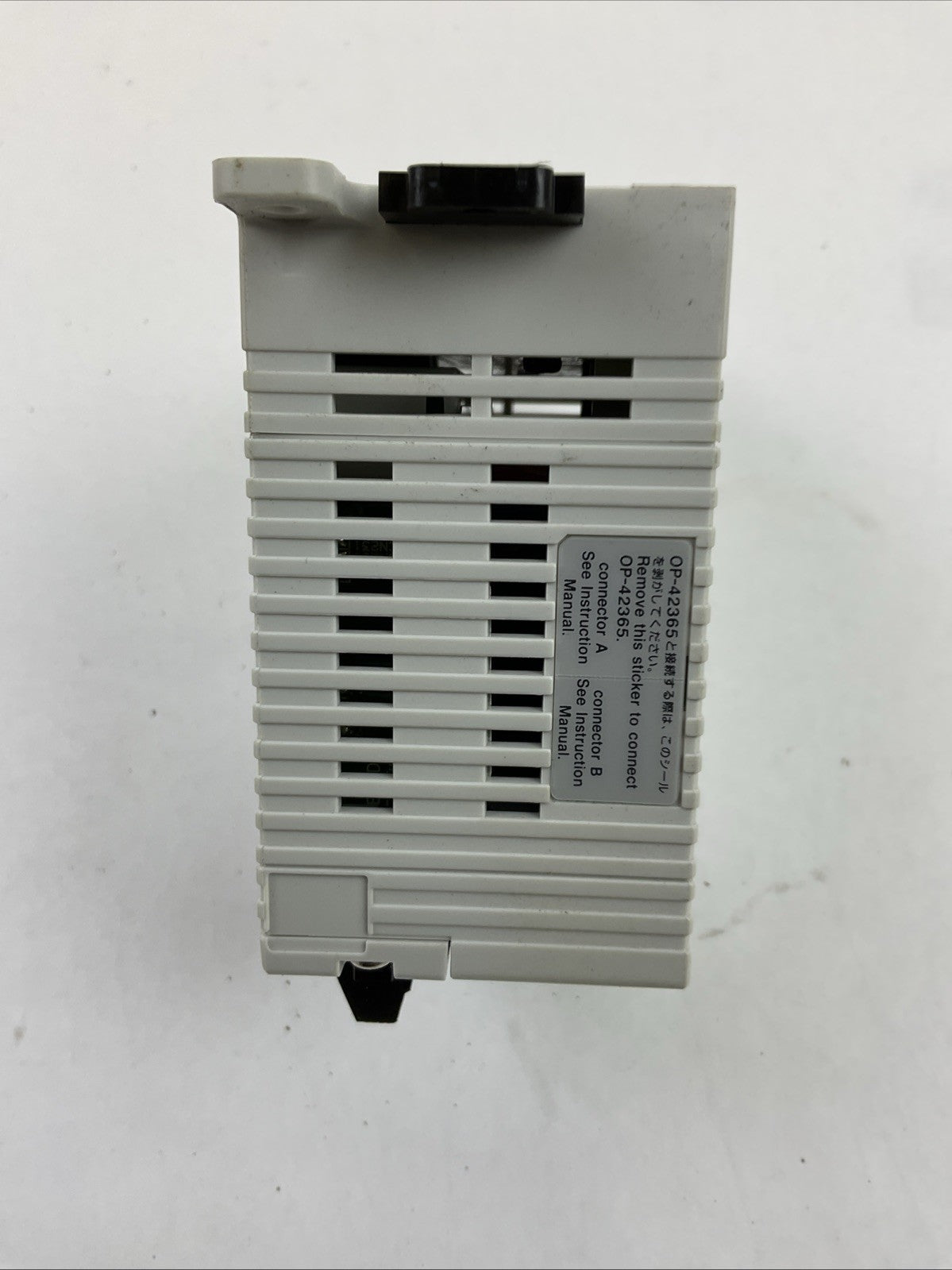 KEYENCE SL-T11R SAFETY CONTROL RELAY2