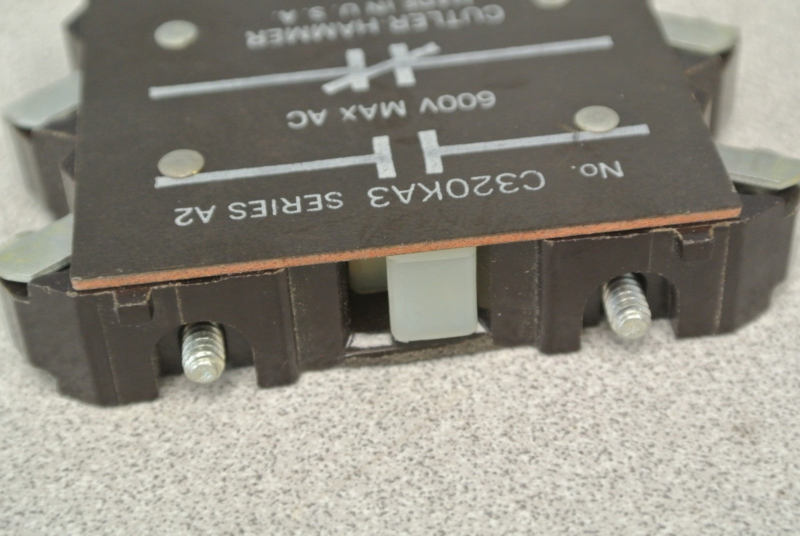 CUTLER-HAMMER C320KA3 AUXILIARY CONTACT / N.O., N.C. / SIZE 1 / 600VAC7