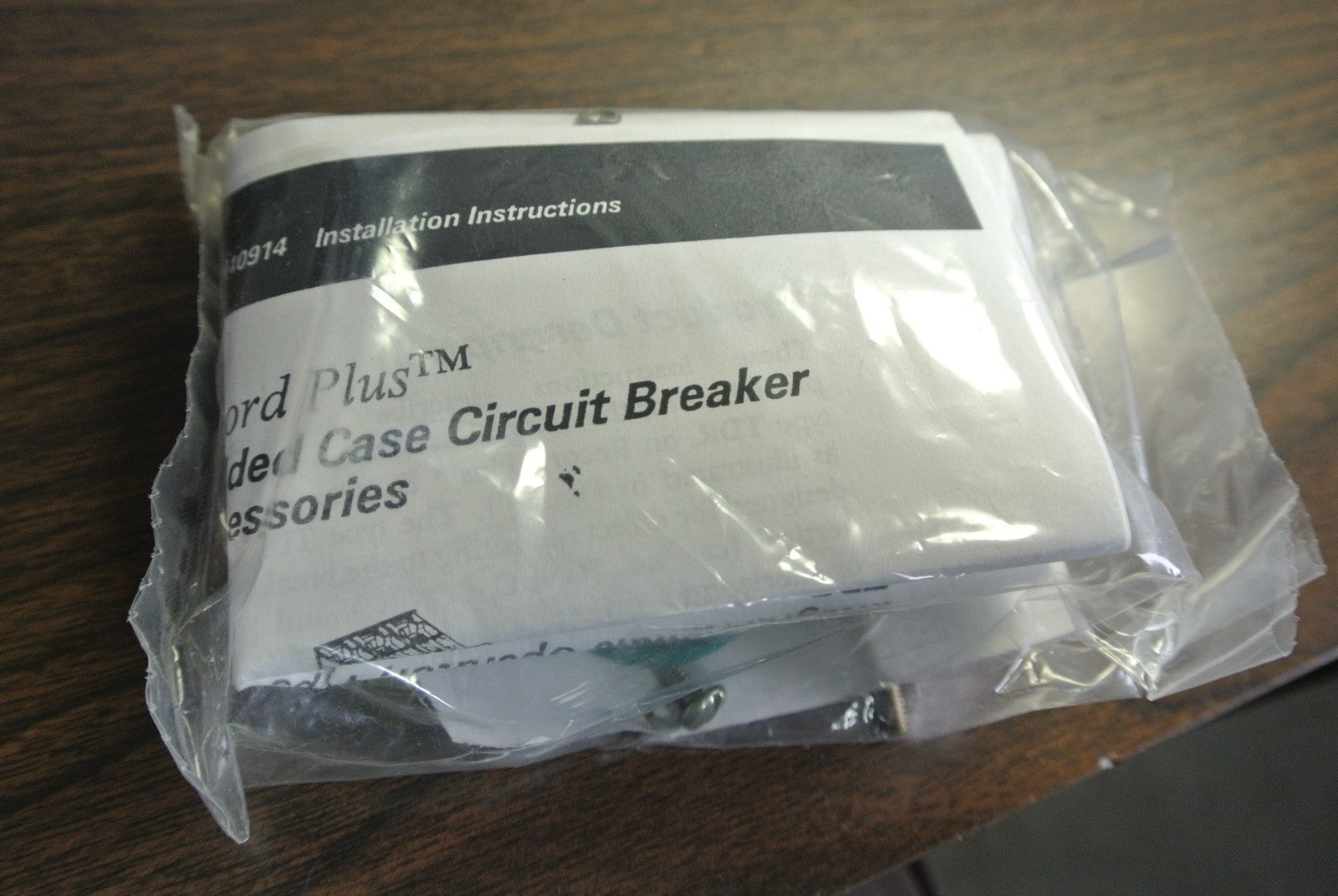GE FCNRCNI INTEGRAL MOUNT HANDLE OPERATOR for FC100 BREAKER - NEW SURPLUS3