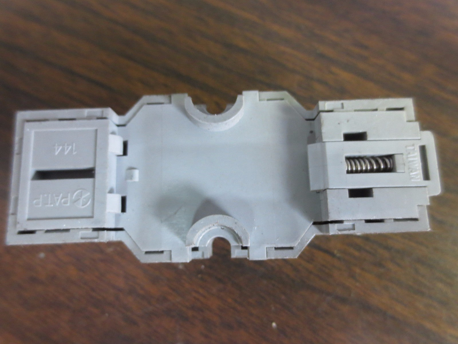 DAYTON 2A582E RELAY SOCKET BASE - 10A, 300VAC - LOT of 8 +5