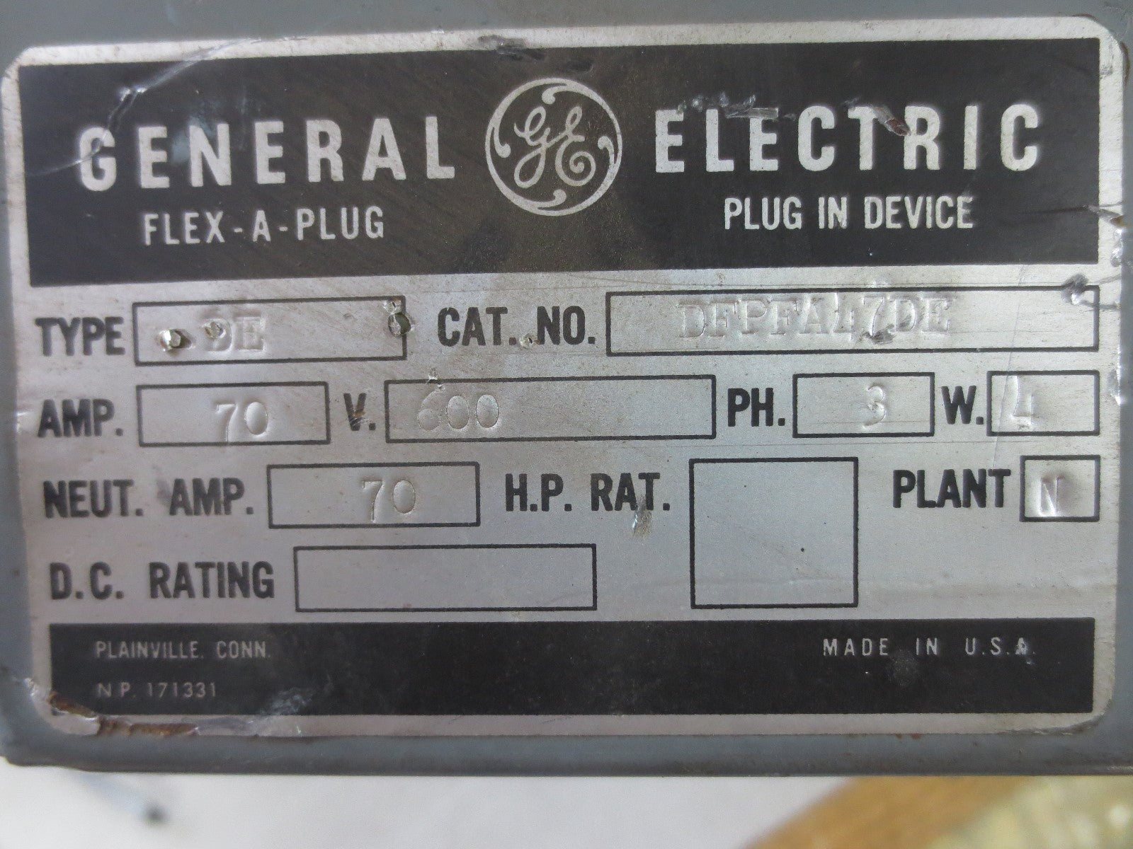 GENERAL ELECTRIC DFPFA47DE BUS PLUG / CIRCUIT BREAKER 70A, 600VAC, 3P,4W3