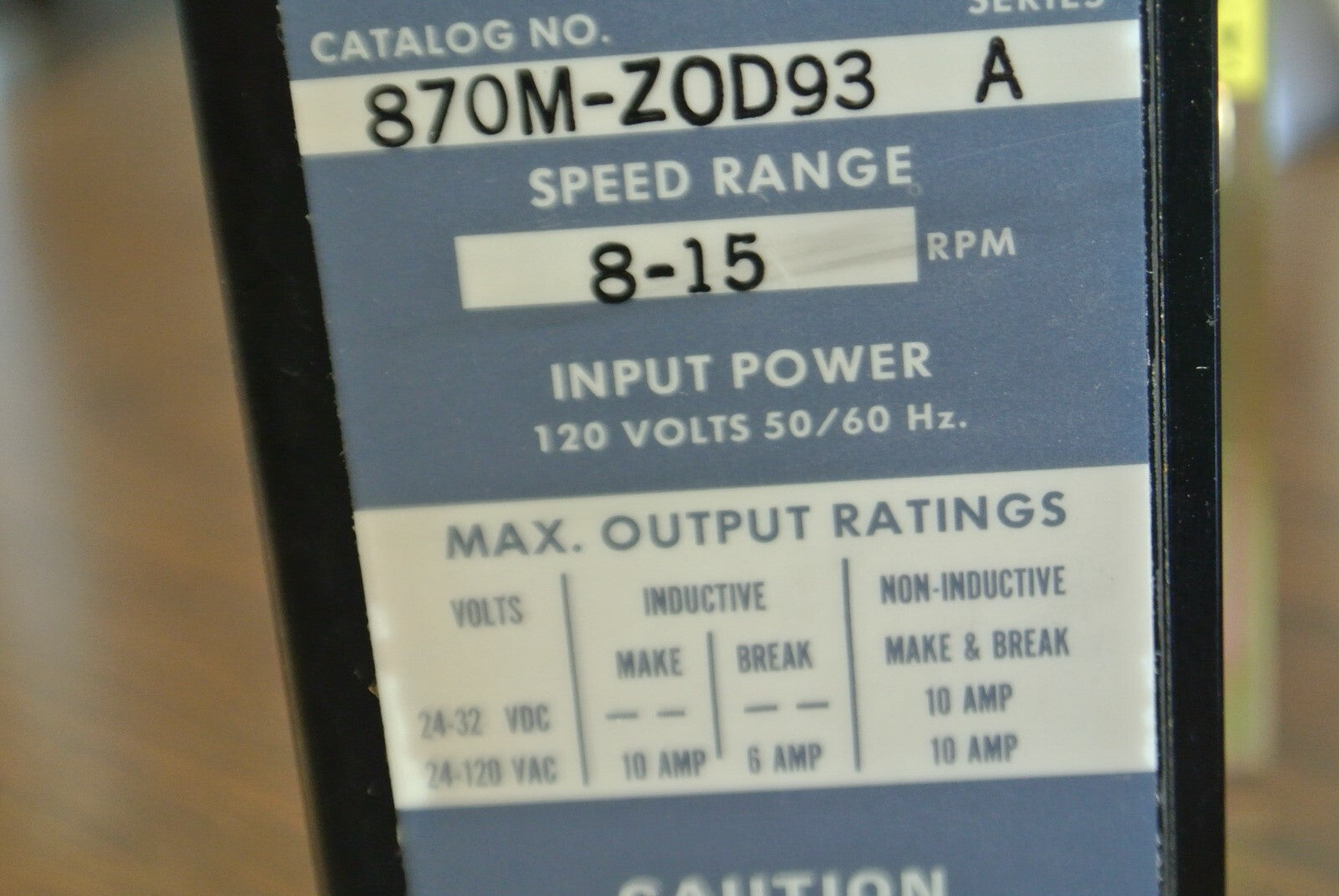 ALLEN-BRADLEY 870M-ZOD93 Ser. A / MOTION DETECTOR 8-15 RPM / NEW SURPLUS1